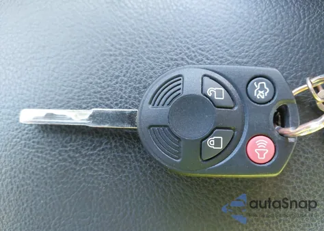 2014 Ford Focus Se из США, поврежденный, VIN 1FADP3K25EL338664